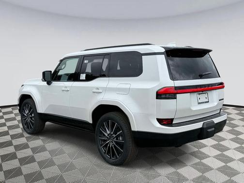 Eminent White Pearl 2026 Lexus GX 550 Luxury+