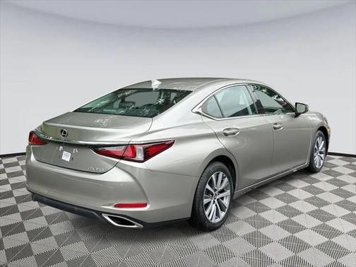 2021 Lexus ES 350 Base