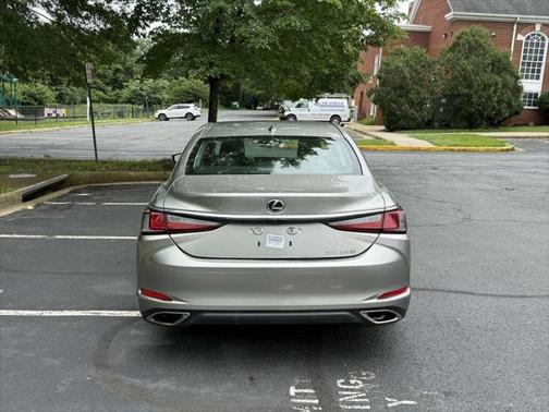 2021 Lexus ES 350 Base