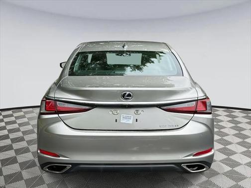2021 Lexus ES 350 Base