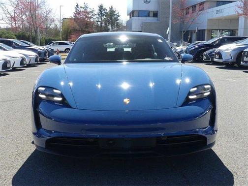 Photo 3 of 27 of 2021 Porsche Taycan 4S