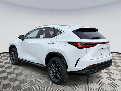 2026 Lexus NX 450h+ Premium