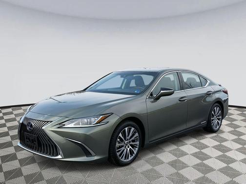 2021 Lexus ES 300h Base