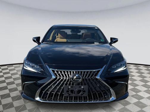 2025 Lexus ES 350 Ultra Luxury