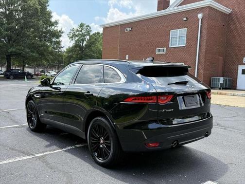 2019 Jaguar F-PACE 25t Premium