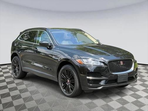 2019 Jaguar F-PACE 25t Premium