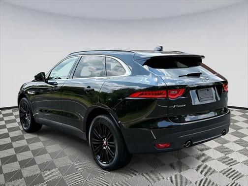 2019 Jaguar F-PACE 25t Premium