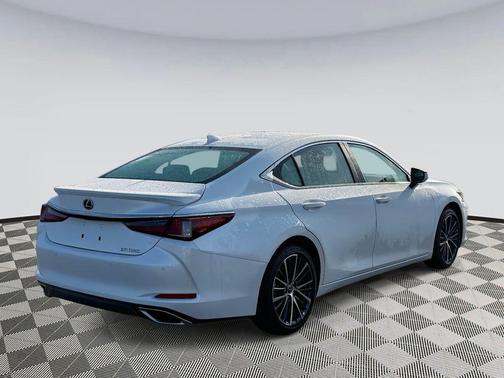 2025 Lexus ES 350 Premium