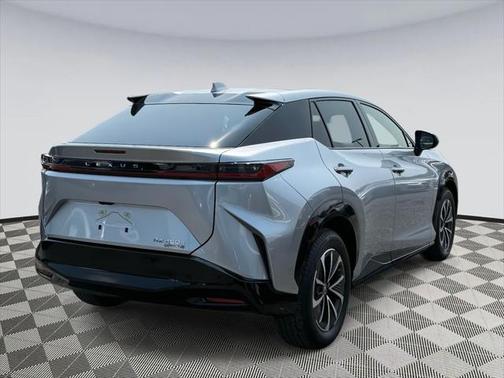 2025 Lexus RZ 450e Premium