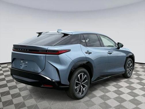 2025 Lexus RZ 450e Premium