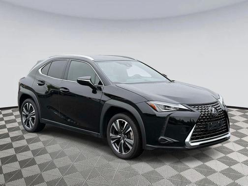 Obsidian 2022 Lexus UX 200 Base