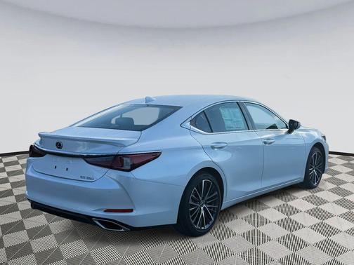 2025 Lexus ES 350 Premium