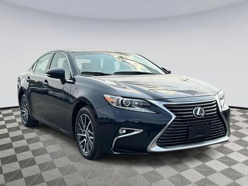 2016 Lexus ES 350 Base