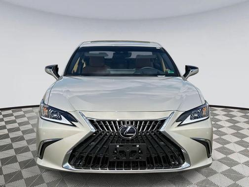 2025 Lexus ES 350 Premium
