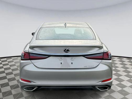 2025 Lexus ES 350 Premium