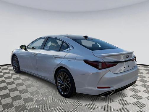 2025 Lexus ES 350 Ultra Luxury