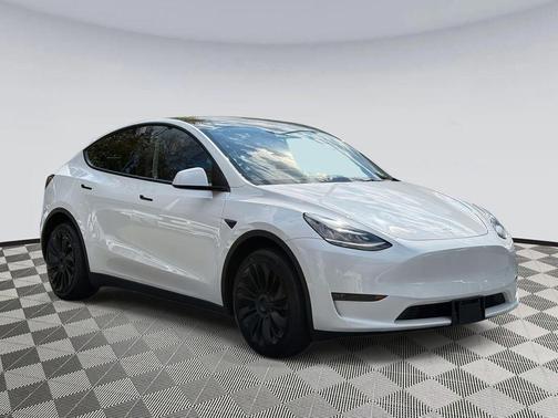 2023 Tesla Model Y Long Range Dual Motor All-Wheel Drive