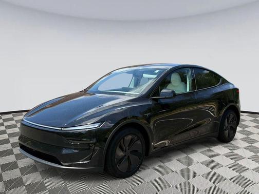 Diamond Black 2026 Tesla Model Y Long Range