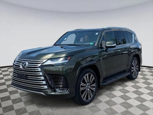 2025 Lexus LX 700h Luxury