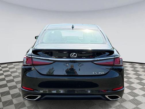 Caviar 2023 Lexus ES 350 Premium
