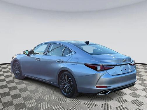 2025 Lexus ES 350 Premium