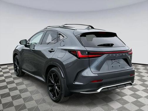2023 Lexus NX 450h+ F SPORT Handling