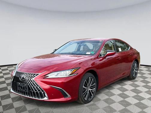 2025 Lexus ES 300h Premium