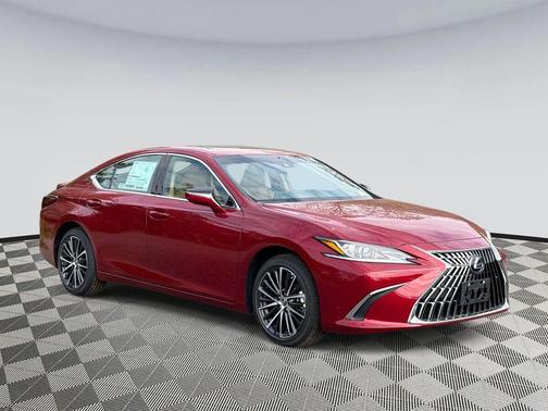 2025 Lexus ES 300h Premium