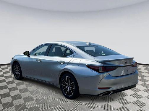 Iridium 2025 Lexus ES 350 Premium
