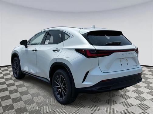 2025 Lexus NX 350h Premium