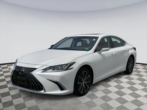 2024 Lexus ES 300h F SPORT Design