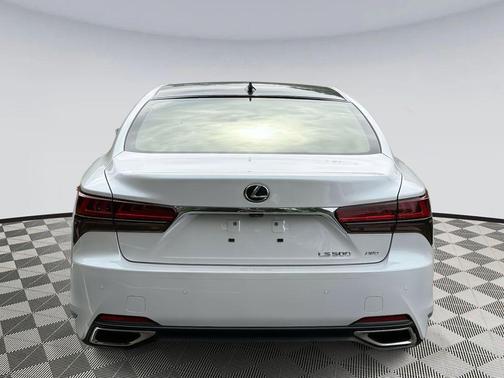 2025 Lexus LS 500 Base