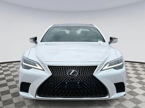 2025 Lexus LS 500 Base