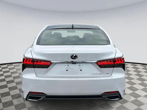 2025 Lexus LS 500 Base
