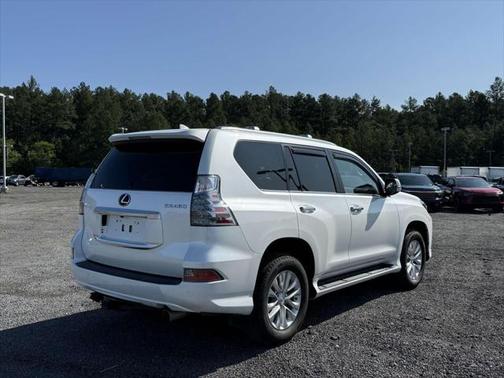 2023 Lexus GX 460 Base