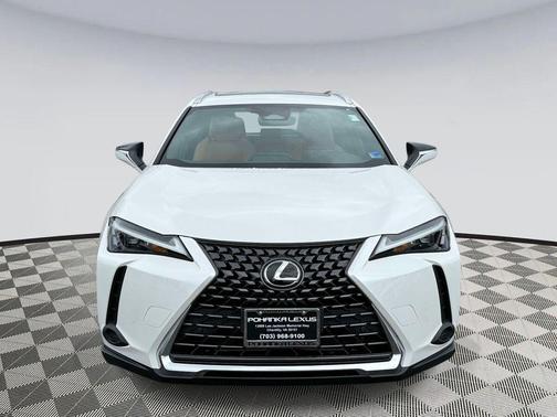 Eminent White Pearl 2025 Lexus UX 300h Premium