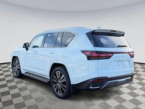 2026 Lexus LX 600 Luxury