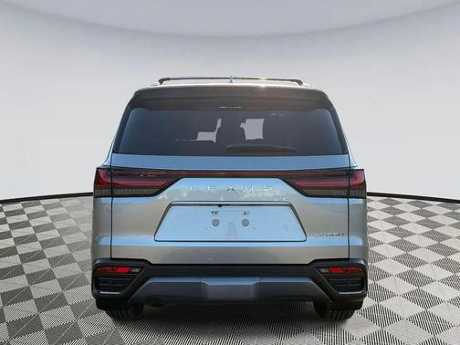 2024 Lexus LX 600 Luxury