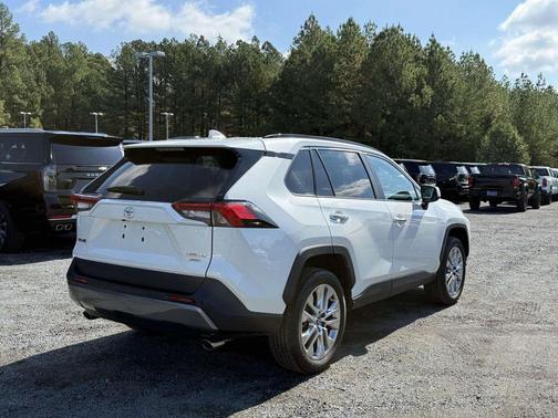 2020 Toyota RAV4 Limited