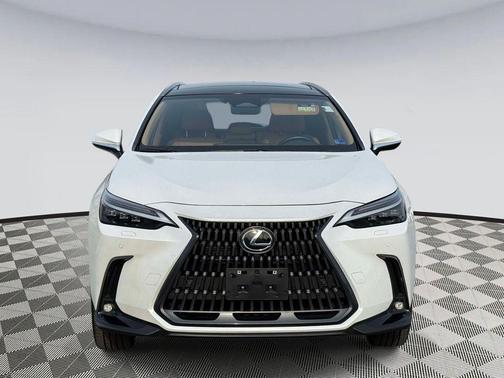 Eminent White Pearl 2025 Lexus NX 450h+ Luxury