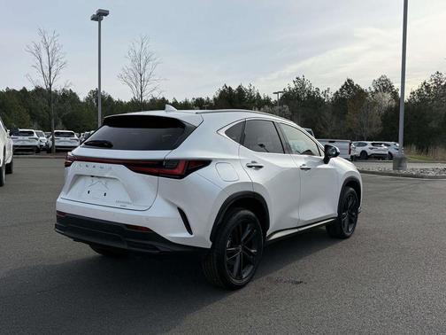 Eminent White Pearl 2025 Lexus NX 450h+ Luxury