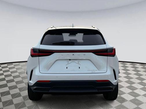 Eminent White Pearl 2025 Lexus NX 450h+ Luxury