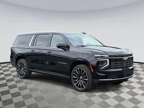 2025 Chevrolet Suburban 4WD High Country