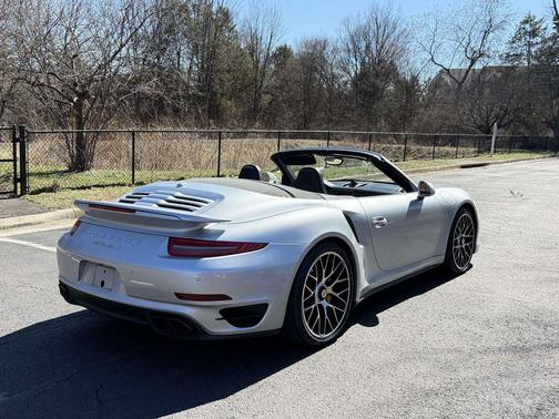 2016 Porsche 911 Turbo