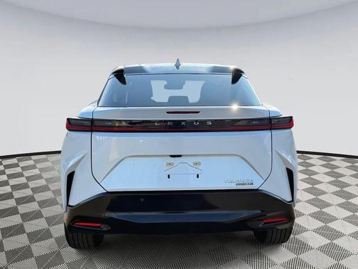 2025 Lexus RZ 450e Premium