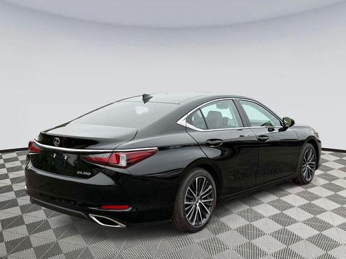 Obsidian 2024 Lexus ES 350 Premium