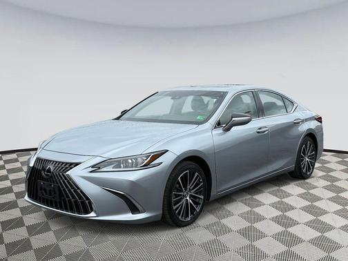 2022 Lexus ES 350 Base