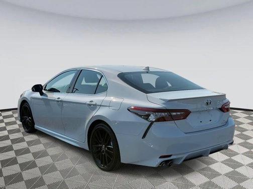 2023 Toyota Camry Hybrid XSE