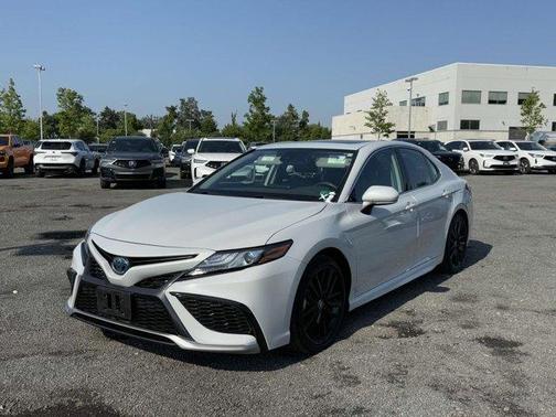 2023 Toyota Camry Hybrid XSE