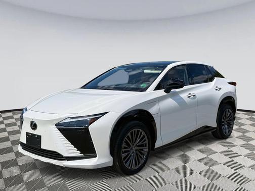 2023 Lexus RZ 450e Luxury